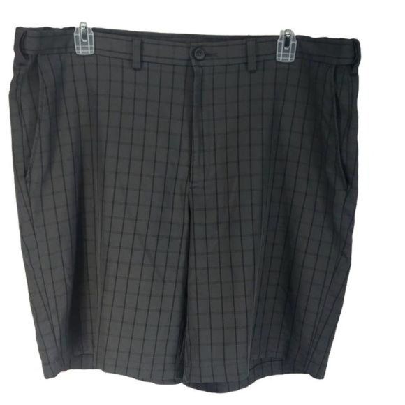 Haggar Clothing Men’s Grey Plaid Adjustable Waist Size‎ 42 Dress Shorts - Picture 1 of 8
